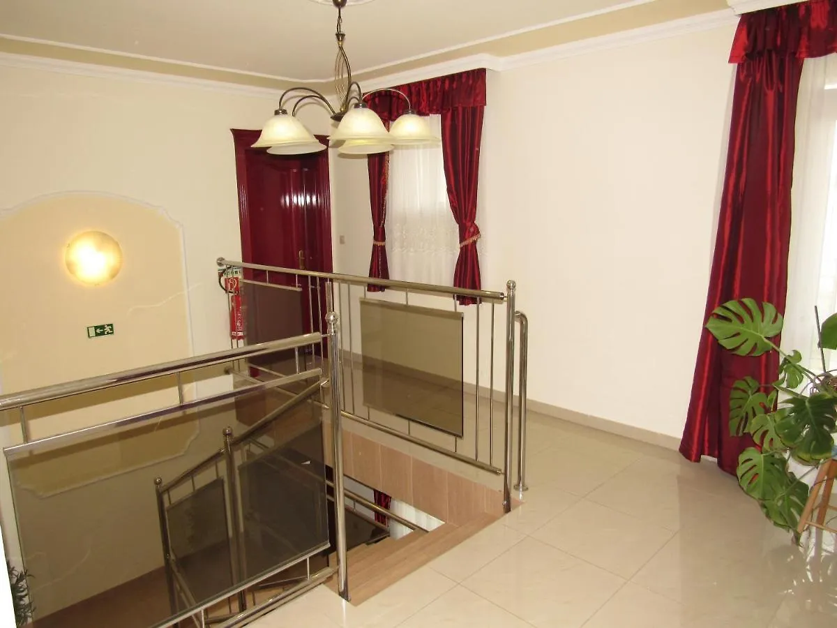 Solar Apartmanok Hajdúszoboszló Apartament